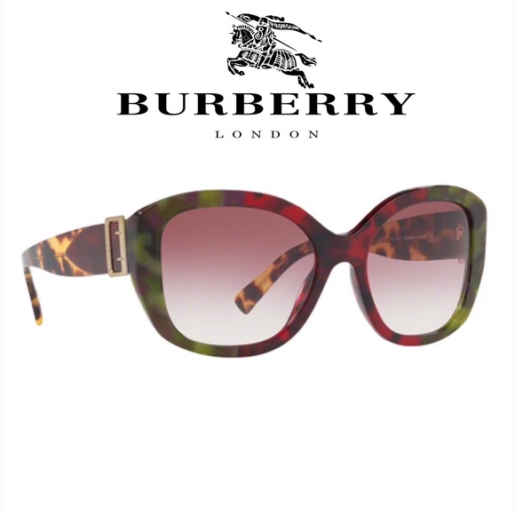 Burberry Buckle Detail Oversize Square Sunglasses - Picture 1 of 16